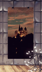 Foto der Limburger Doms bei Nacht künstlerisch bearbeitet